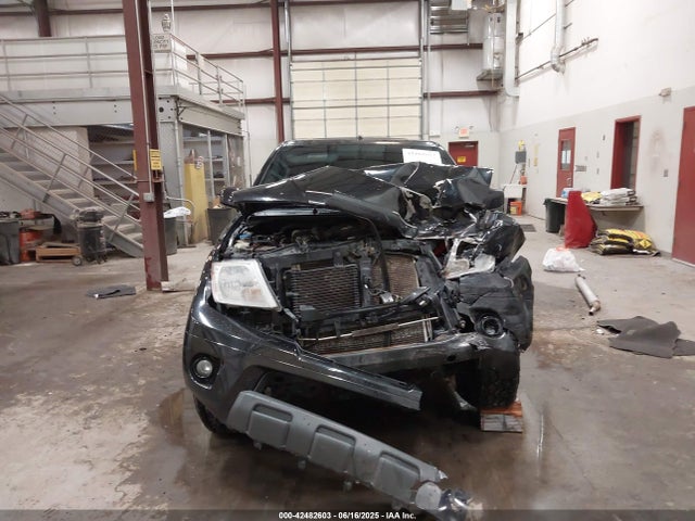 Nissan 2018 2018 1N6AD0EV3JN737093 Image 13