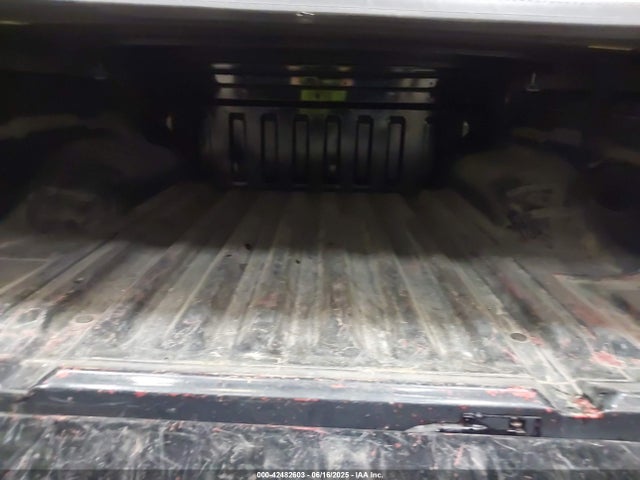 Nissan 2018 2018 1N6AD0EV3JN737093 Image 18
