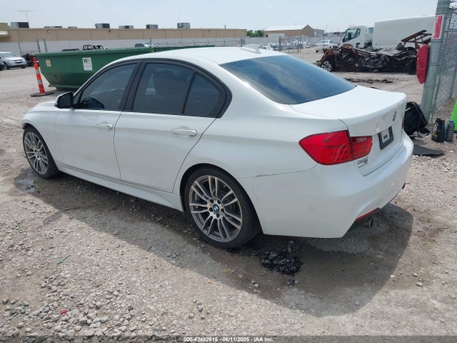 BMW 2014 2014 WBA3A9G56ENR97495 Image 3