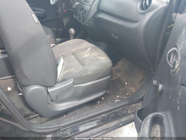 Nissan 2016 2016 3N1CN7AP5GL899280 Image 5