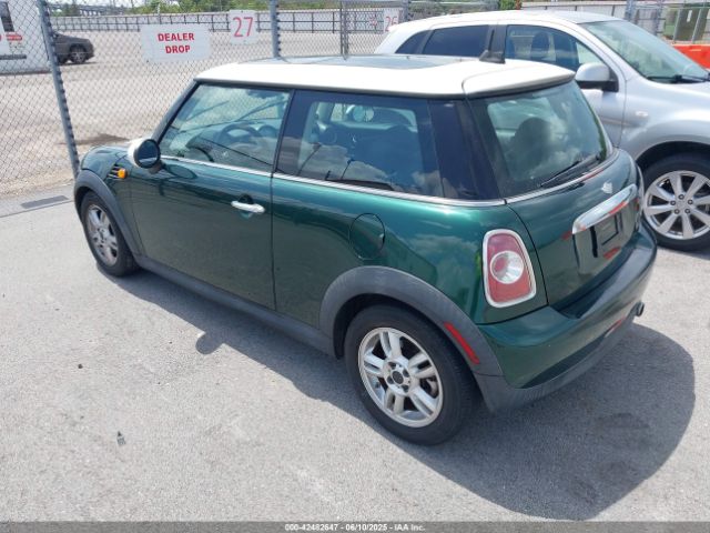 2012 MINI COOPER WMWSU3C51CT260588 Photo 2