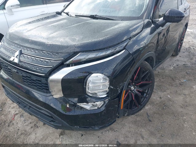 JA4J3UA8XNZ024701 Mitsubishi Outlander