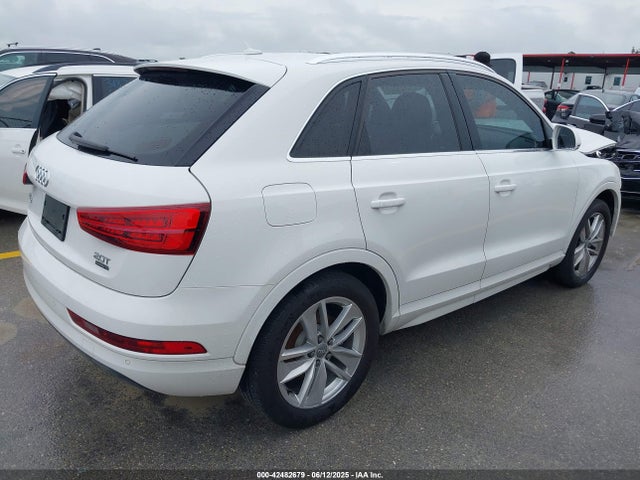 2018 AUDI Q3 WA1JCCFS2JR020943 Photo 3