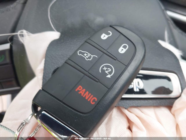 Jeep 2022 2022 3C4NJDFB4NT211280 Image 11