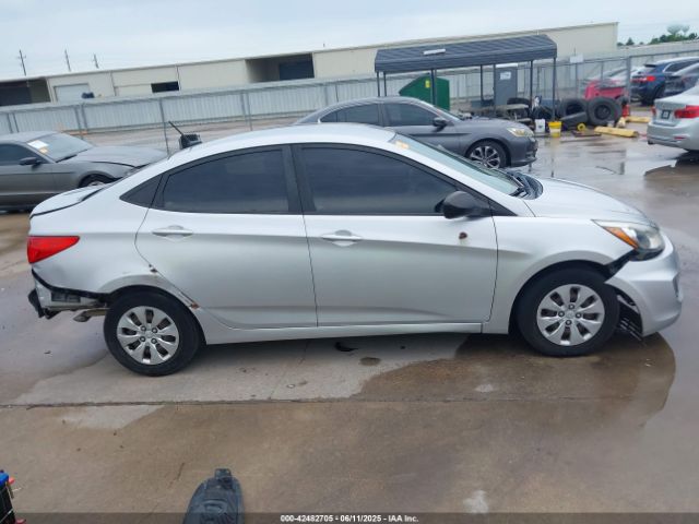 KMHCT4AE3HU273486 Hyundai 2017