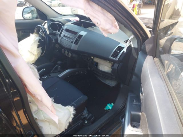 2008 MITSUBISHI OUTLANDER JA4LT21W58Z007014 Photo 4