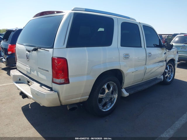 2004 CADILLAC ESCALADE 1GYEC63TX4R193940 Photo 3