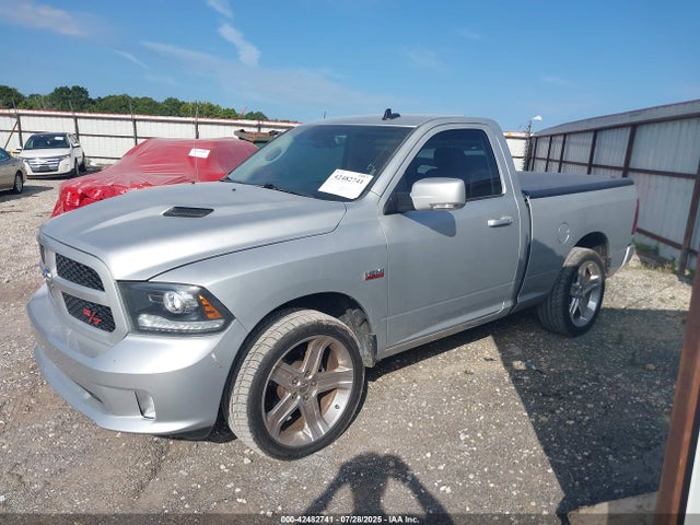 3C6JR6CT6EG267561 RAM 2014