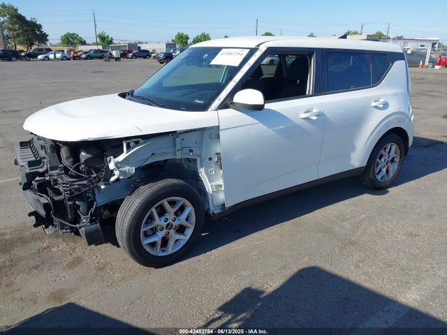 KNDJ23AU3P7884485 KIA mpi nu