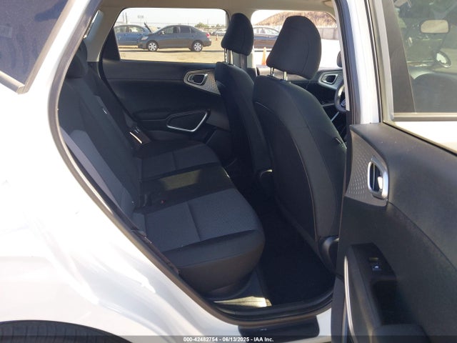 KNDJ23AU3P7884485 KIA mpi nu