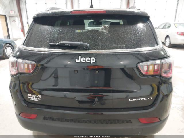 3C4NJDCB5NT223989 Jeep 2022
