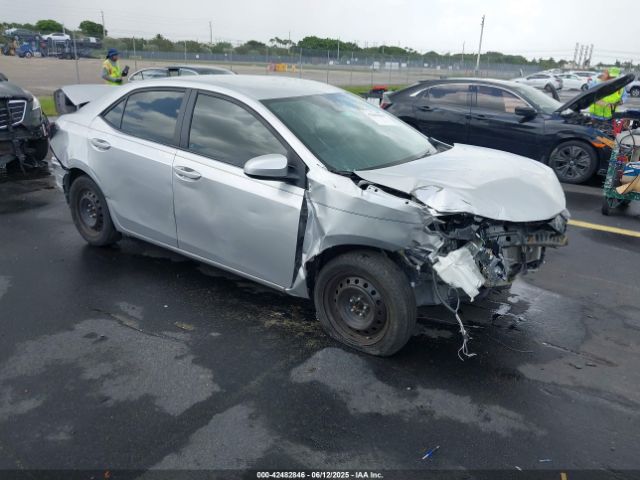 2017 TOYOTA COROLLA 5YFBURHE5HP713219 Photo 0