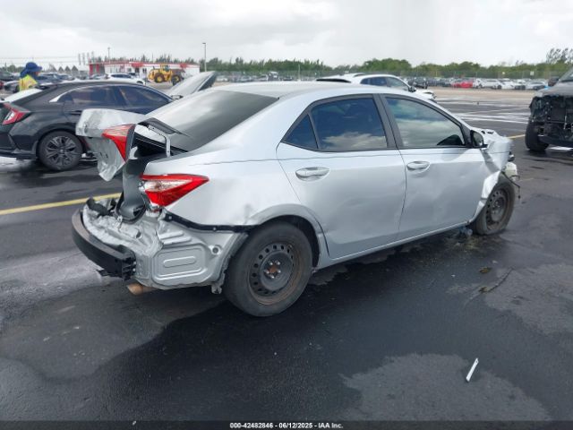 2017 TOYOTA COROLLA 5YFBURHE5HP713219 Photo 3