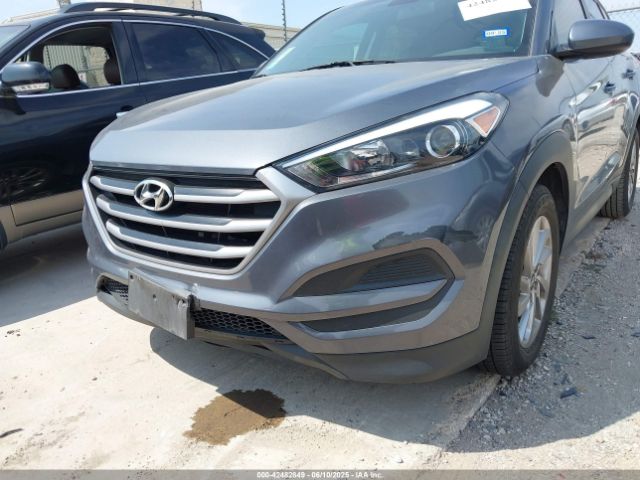 KM8J23A49HU485269 Hyundai TUCSON SE