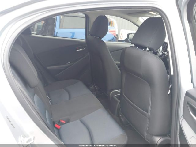 2019 TOYOTA YARIS 3MYDLBYV8KY523698 Photo 7