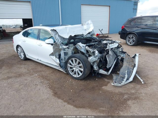 2018 VOLVO S90 LVY992ML2JP031071