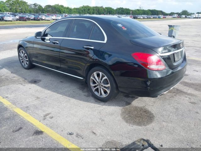 2018 MERCEDES-BENZ C 300 55SWF4KB8JU251817 Photo 2