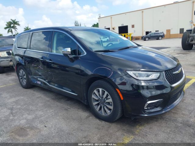 2023 CHRYSLER PACIFICA HYBRID 2C4RC1S73PR541980 Photo 0
