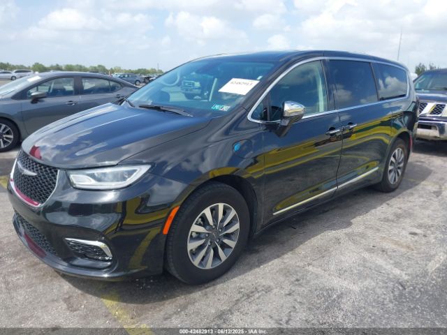2023 CHRYSLER PACIFICA HYBRID 2C4RC1S73PR541980 Photo 1
