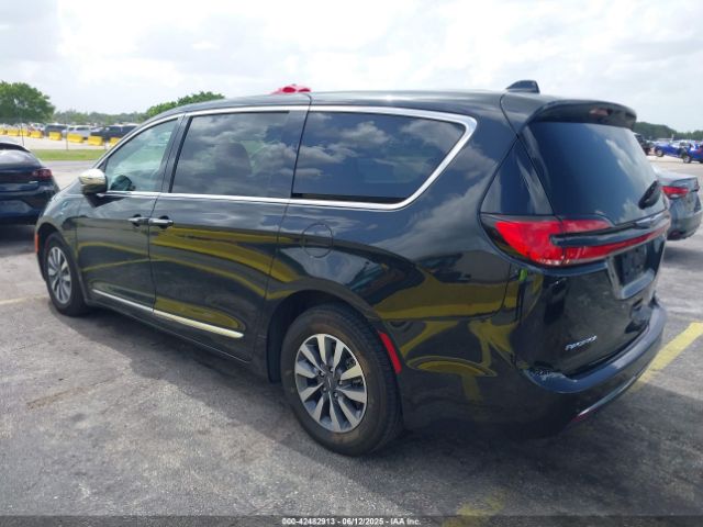 2023 CHRYSLER PACIFICA HYBRID 2C4RC1S73PR541980 Photo 2