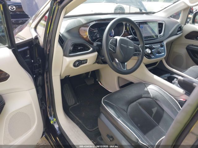 2023 CHRYSLER PACIFICA HYBRID 2C4RC1S73PR541980 Photo 4