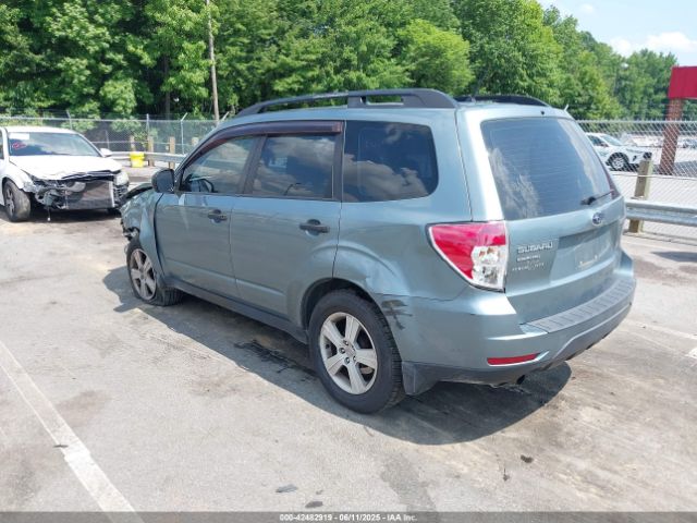 2010 SUBARU FORESTER JF2SH6BC3AH913268 Photo 2