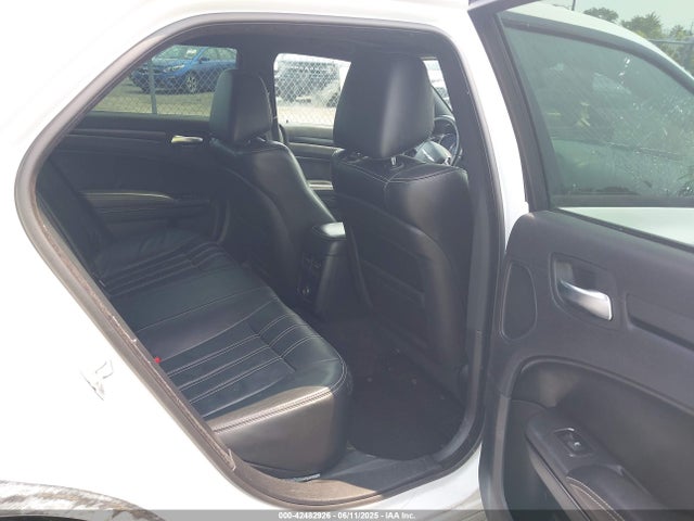 Chrysler 300 2014 2C3CCABG0EH286444 Image 8