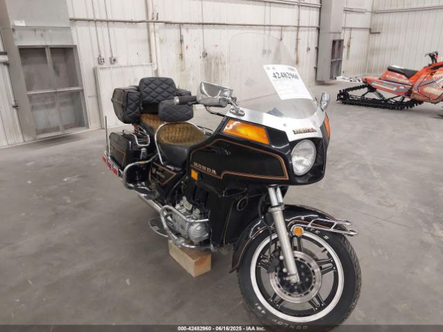 1982 HONDA GL1100 1HFSC0211CA210097