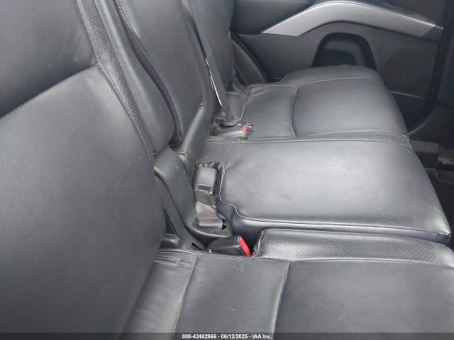 2010 MITSUBISHI OUTLANDER JA4JT5AX8AZ012070 Photo 7