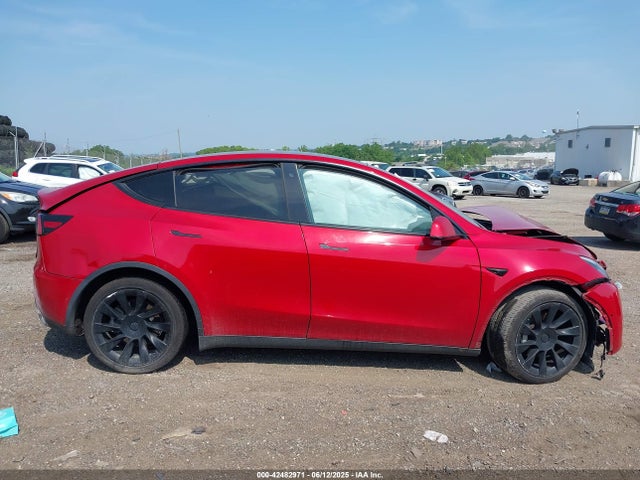 5YJYGDEE2MF062405 Tesla Model Y