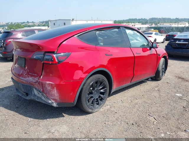 2021 TESLA MODEL Y 5YJYGDEE2MF062405 Photo 3