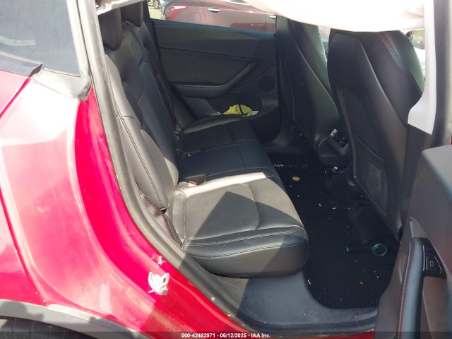 2021 TESLA MODEL Y 5YJYGDEE2MF062405 Photo 7