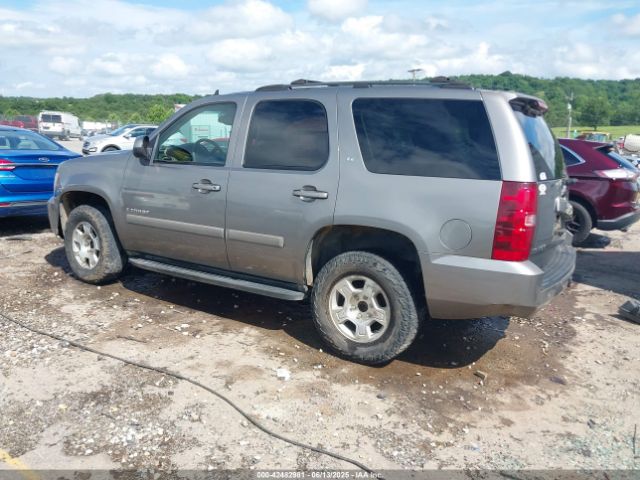 2007 CHEVROLET TAHOE 1GNFK13097R135870 Photo 2