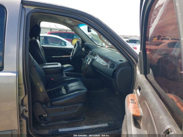 2007 CHEVROLET TAHOE 1GNFK13097R135870 Photo 4