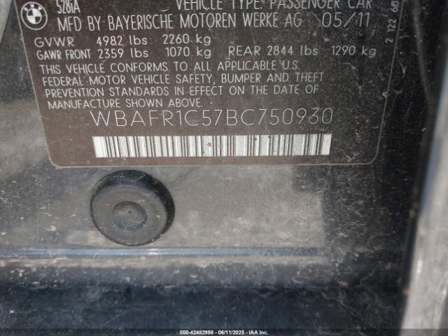 2011 BMW 528I WBAFR1C57BC750930 Photo 8
