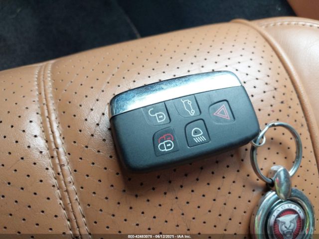 2014 JAGUAR XJ SAJWA2EK8EMV67443 Photo 10