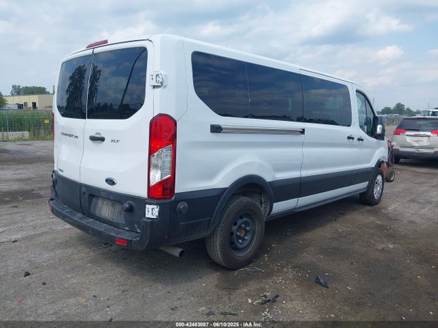 1FBAX2YG3RKA03185 Ford Transit-350 Passenger Van Xlt