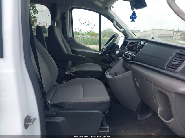 1FBAX2YG3RKA03185 Ford Transit-350 Passenger Van Xlt