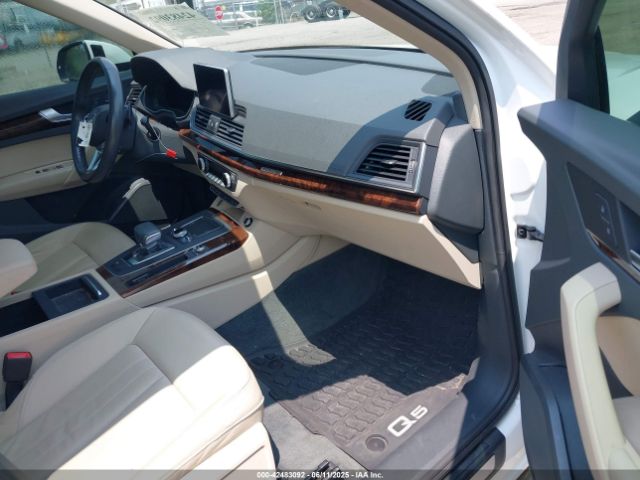 2018 AUDI Q5 WA1BNAFY1J2096945 Photo 4