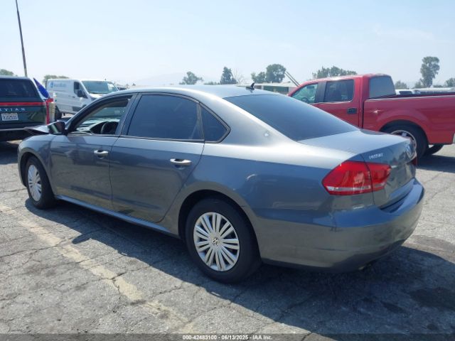 2014 VOLKSWAGEN PASSAT 1VWAP7A3XEC003928 Photo 2