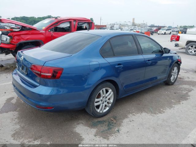 2018 VOLKSWAGEN JETTA 3VW2B7AJ6JM238921 Photo 3