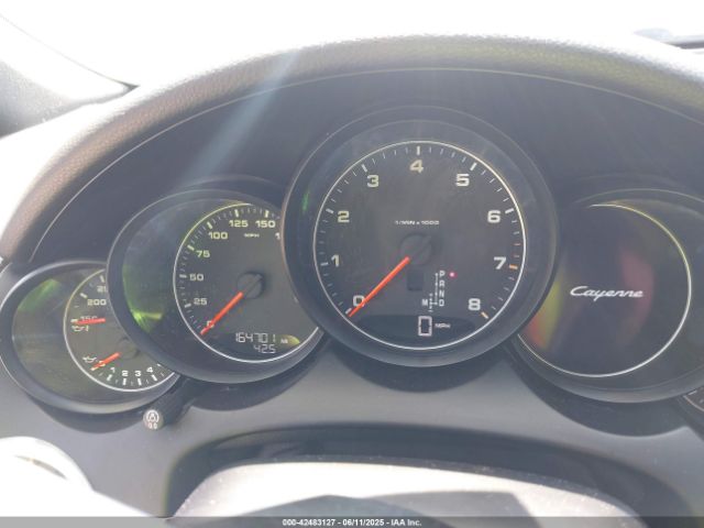 2017 PORSCHE CAYENNE WP1AA2A21HKA83921 Photo 6
