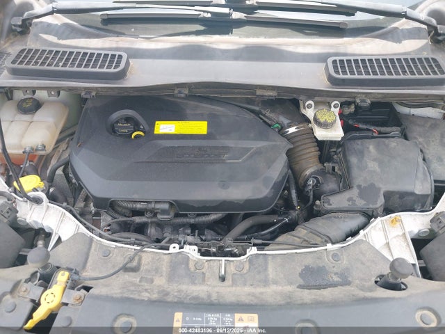 1FMCU0JX2FUC03241 Ford Escape Titanium