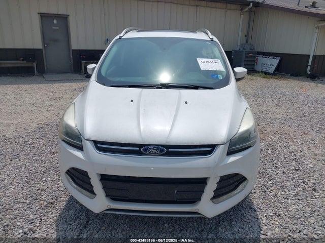 1FMCU0JX2FUC03241 Ford Escape Titanium