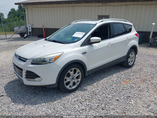 1FMCU0JX2FUC03241 Ford Escape Titanium