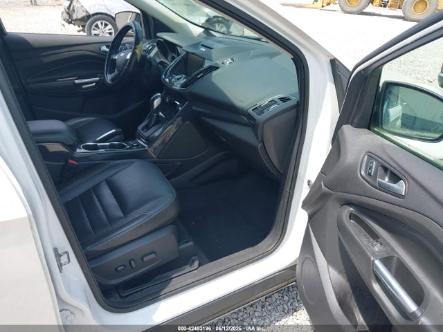 1FMCU0JX2FUC03241 Ford Escape Titanium