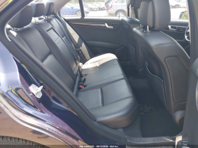 2013 MERCEDES-BENZ C 300 WDDGF8AB0DR253144 Photo 7