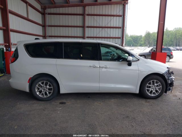 2C4RC1CG8PR535557 Chrysler Voyager Lx