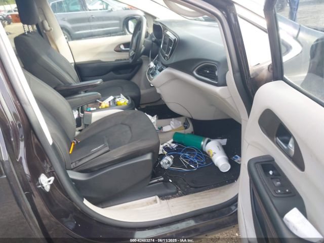 2018 CHRYSLER PACIFICA 2C4RC1FG5JR117198 Photo 4