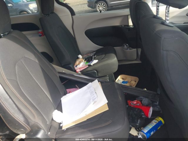 2018 CHRYSLER PACIFICA 2C4RC1FG5JR117198 Photo 7